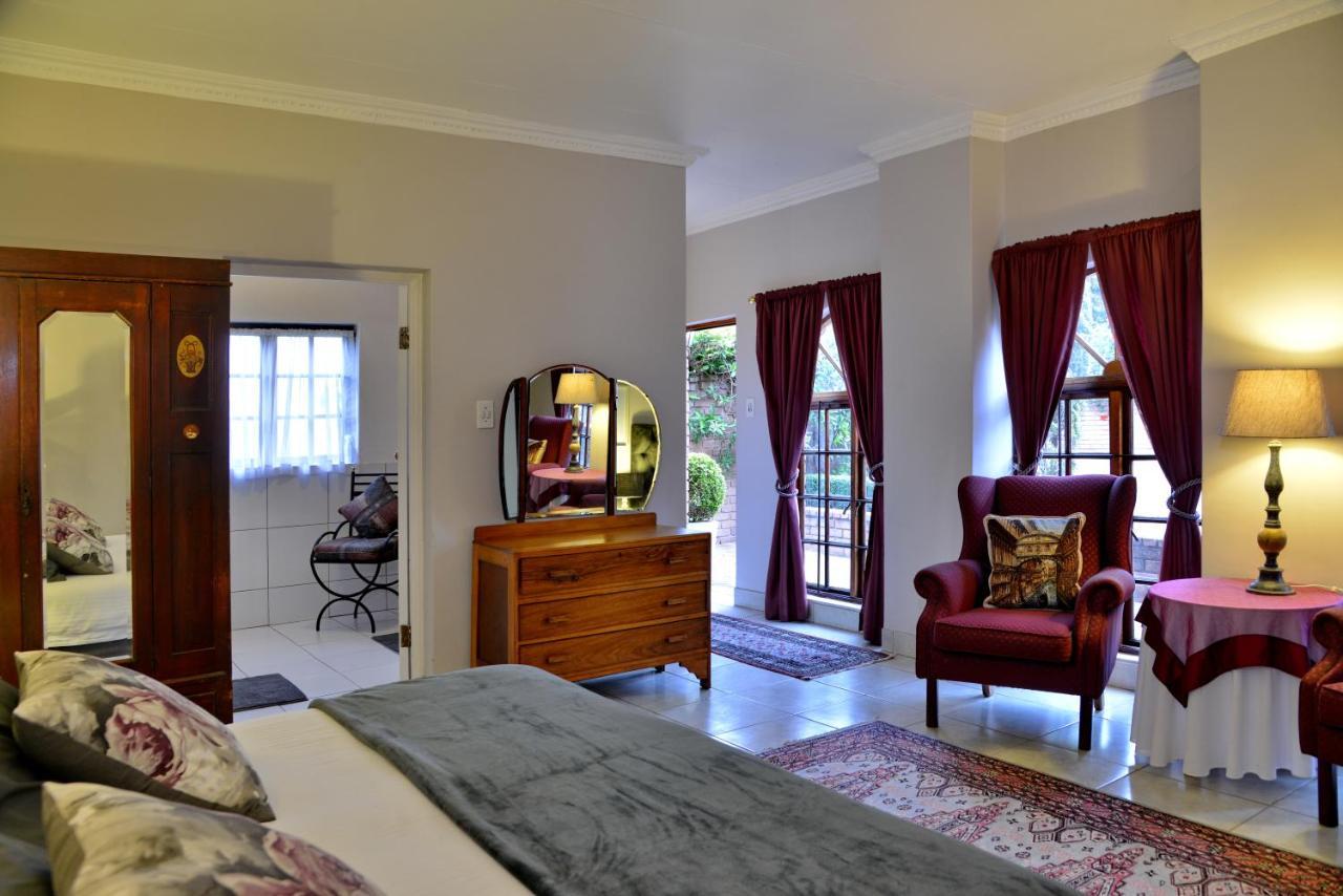 Owls Loft Guest House ميدراند المظهر الخارجي الصورة